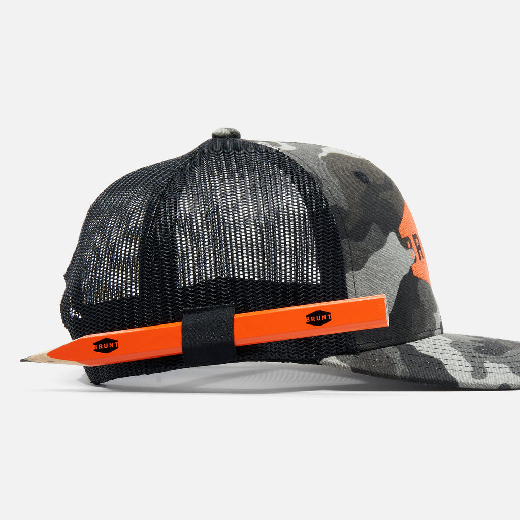 Curved Brim Snapbacks - Black Camo