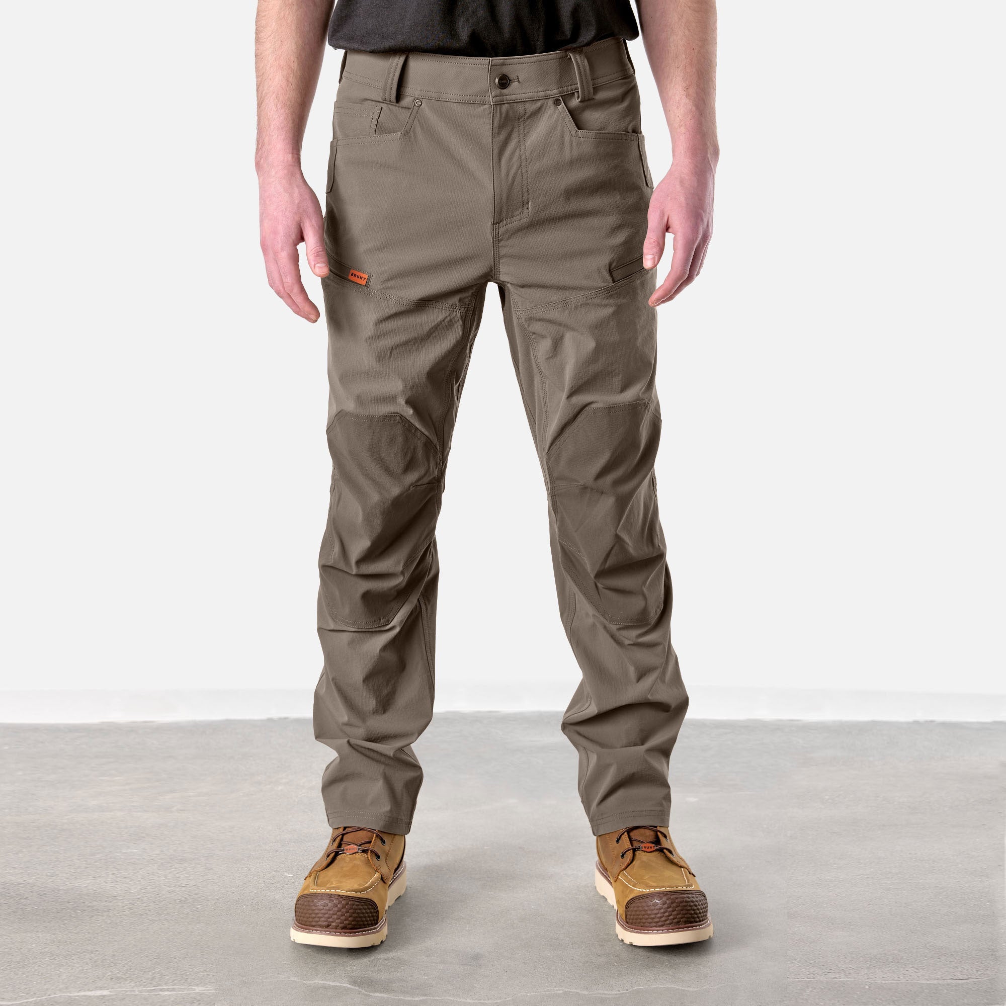 The Costello HD Tech Pant - Brown