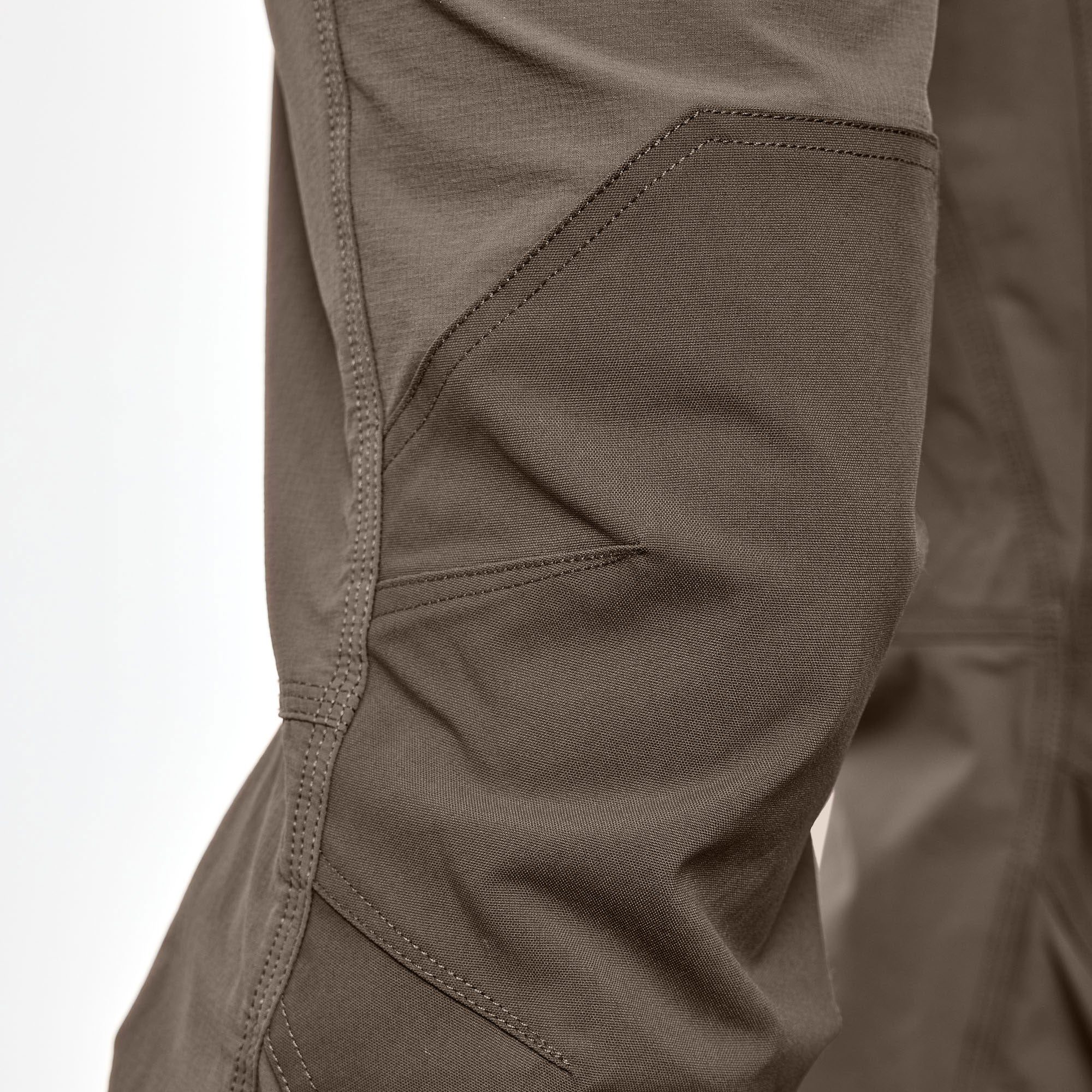 The Costello HD Tech Pant - Brown