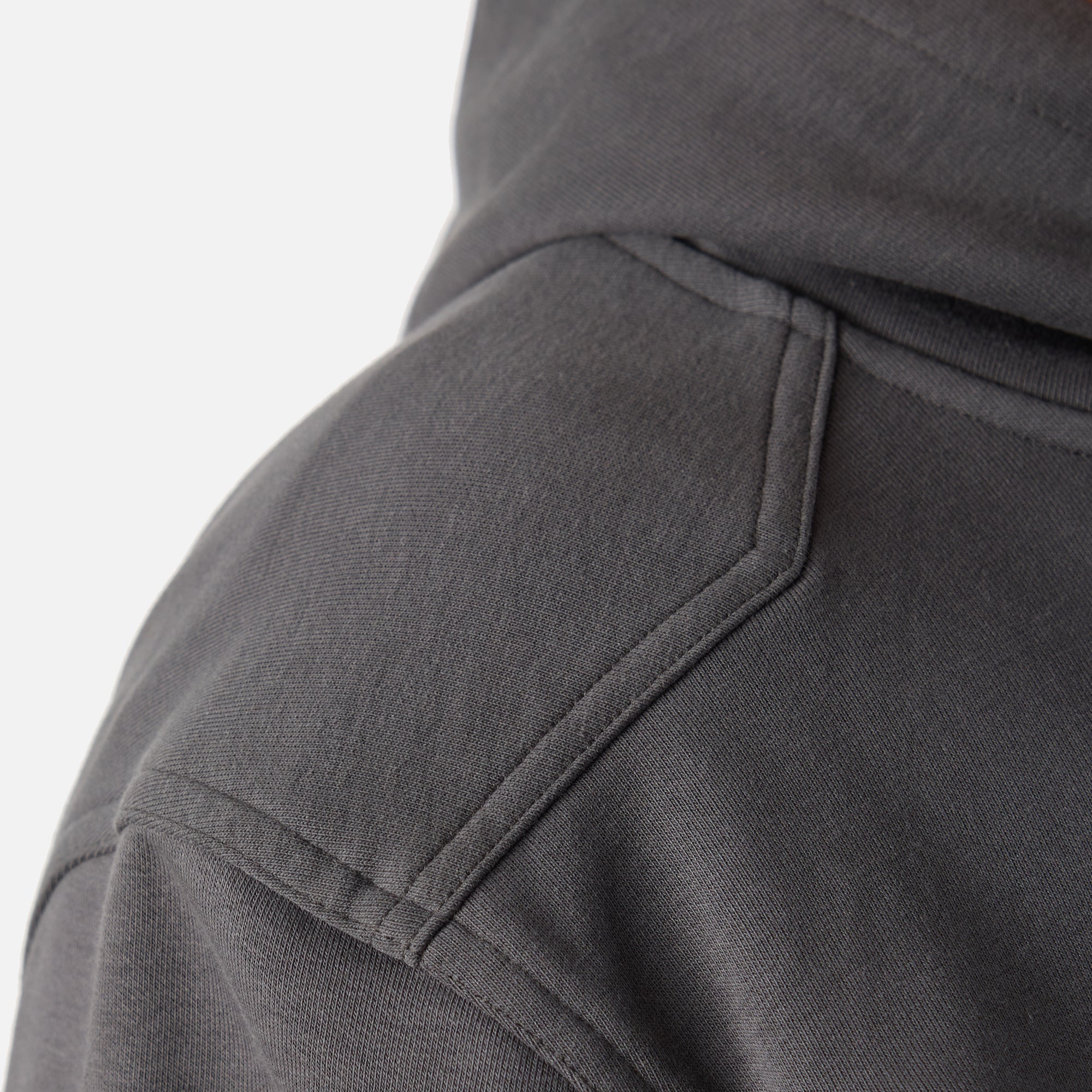 The Levin Hoodie - Carbon