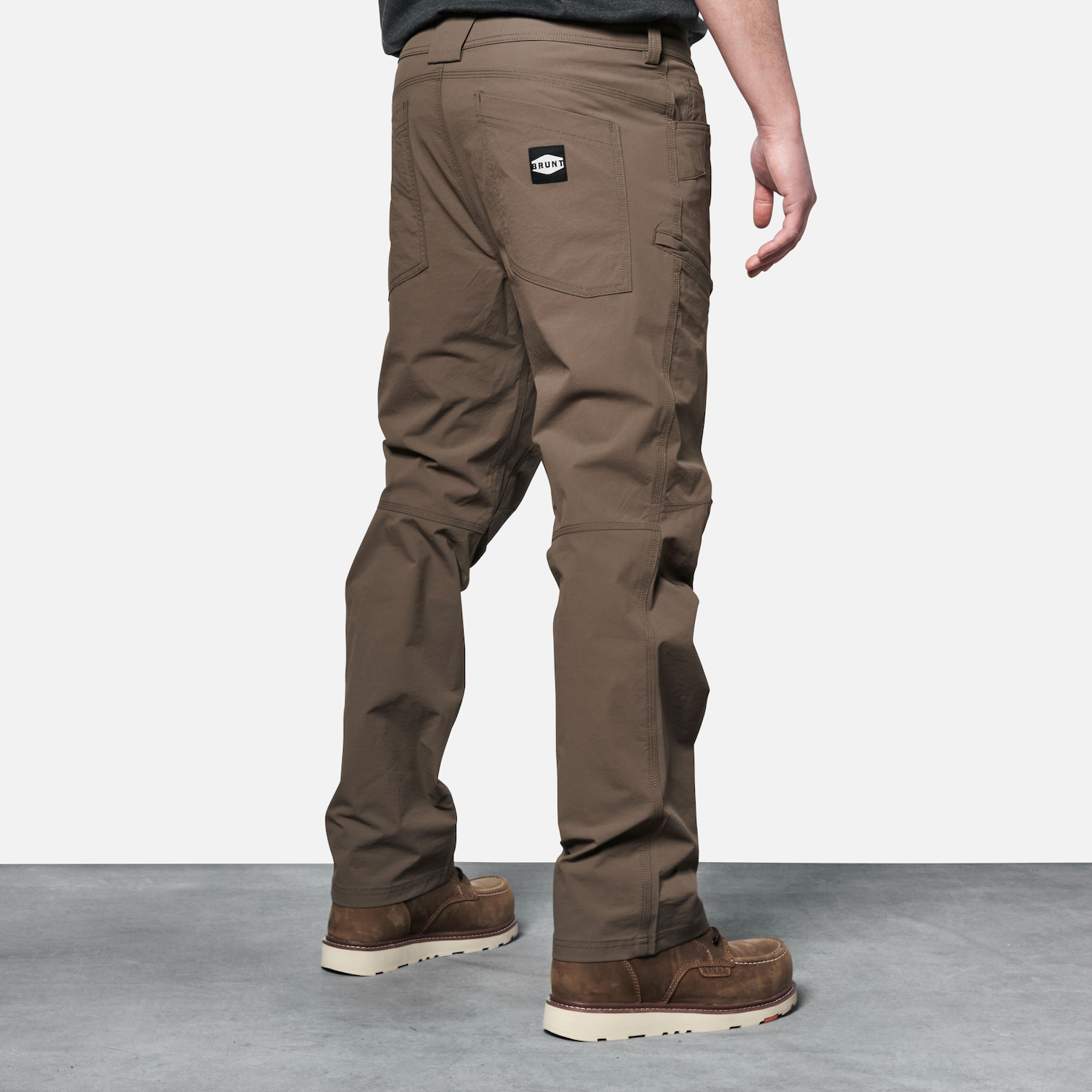 The Costello Tech Pant - Brown