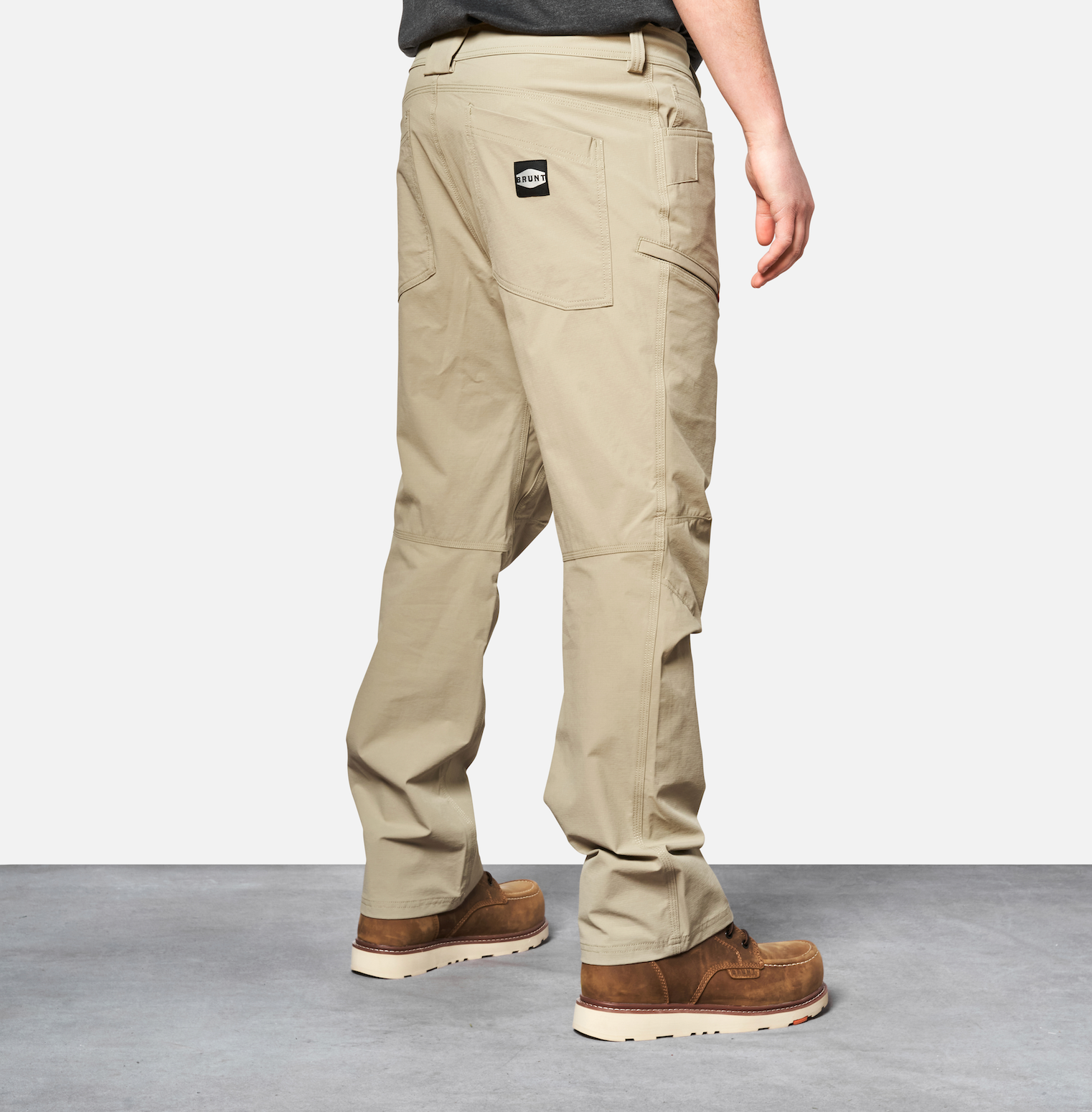 The Costello Tech Pant - Khaki